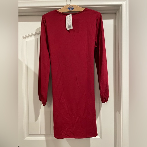 New With Tags ⭐️ Lantern-Sleeve Dress - Picture 5 of 5